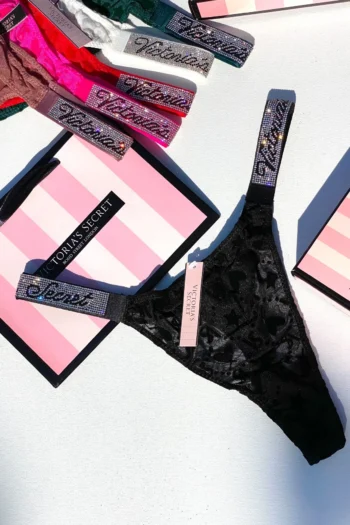 стрінги Victoria Secret