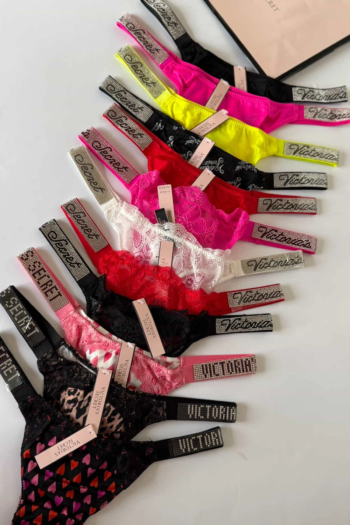 подарунковий набір жіночих стрінгів victorias secret